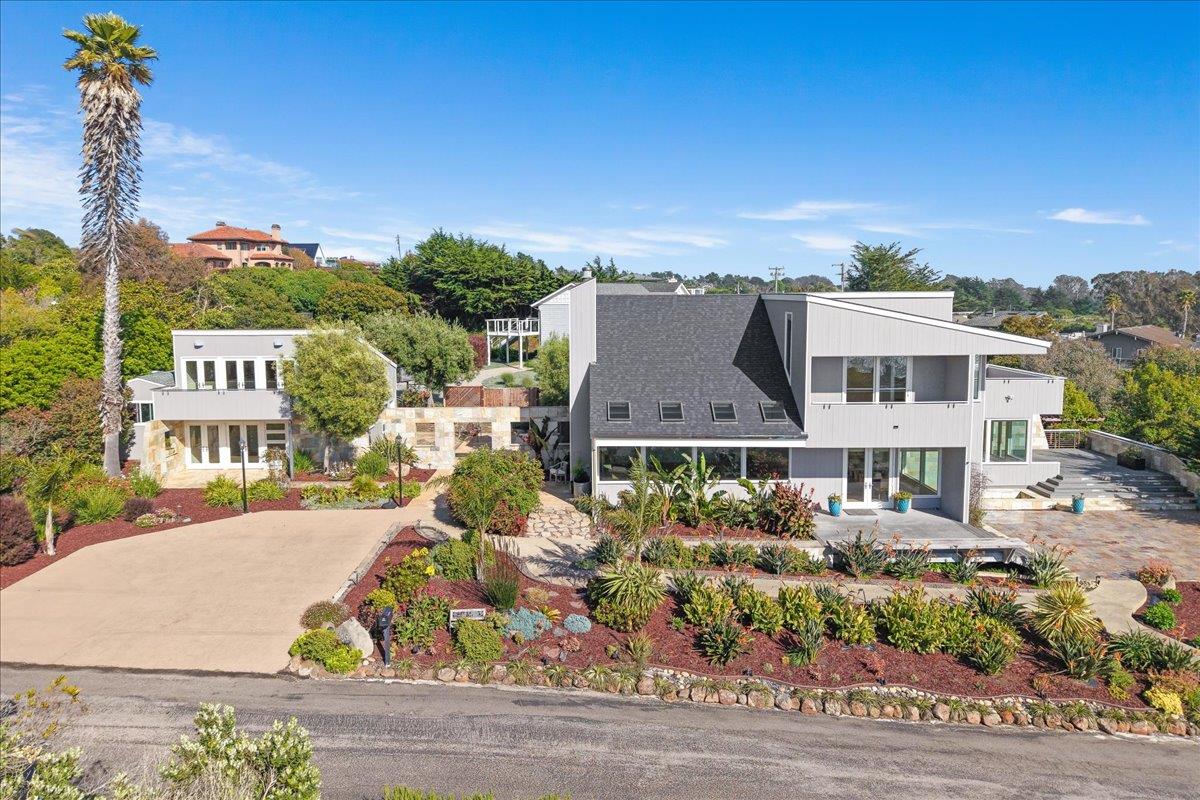 405 Heather Point Lane