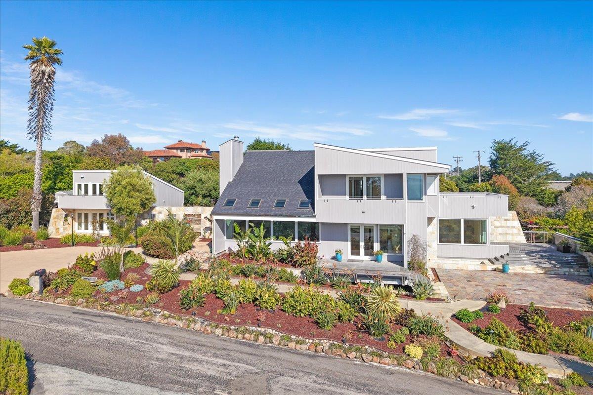 405 Heather Point Lane