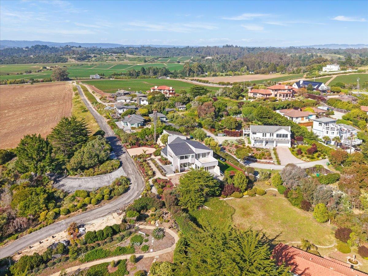 405 Heather Point Lane