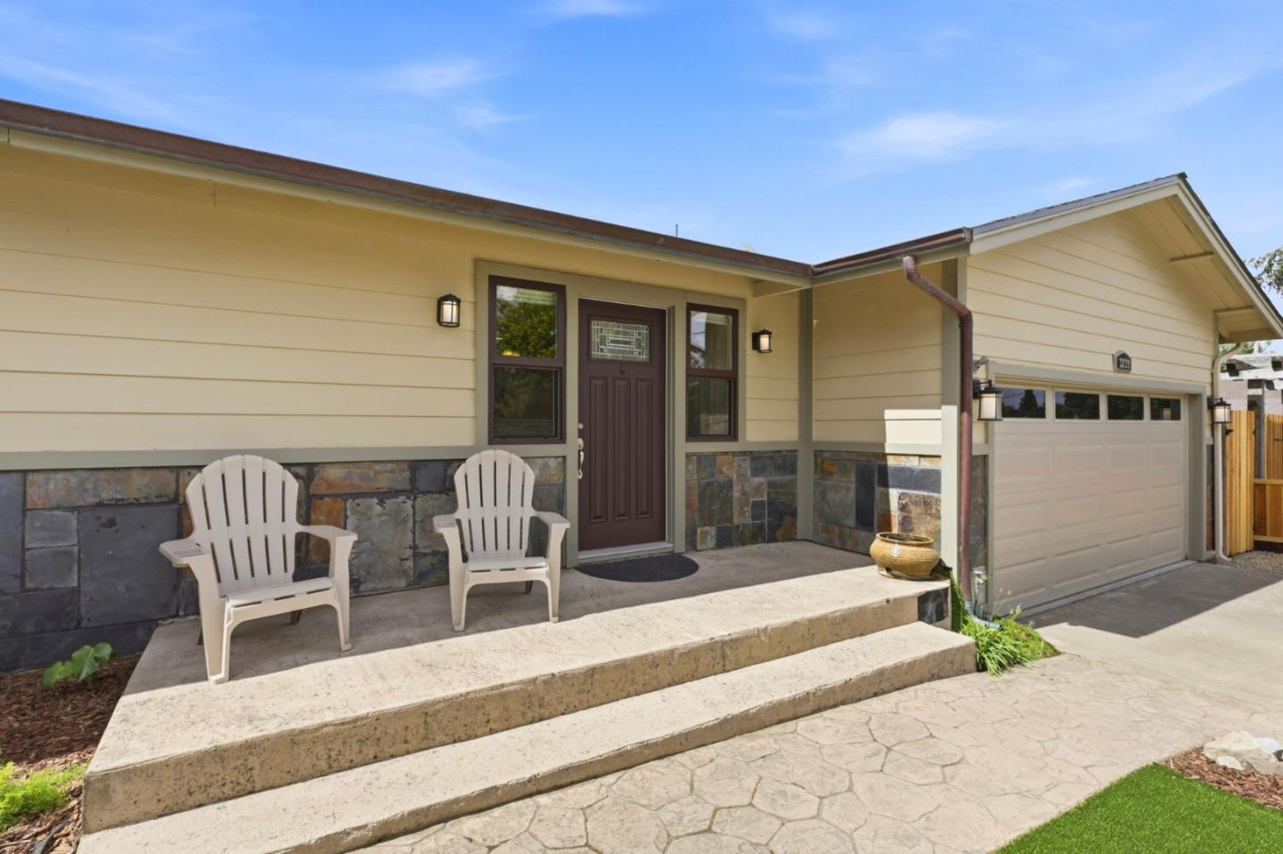 3239 Churnside Lane