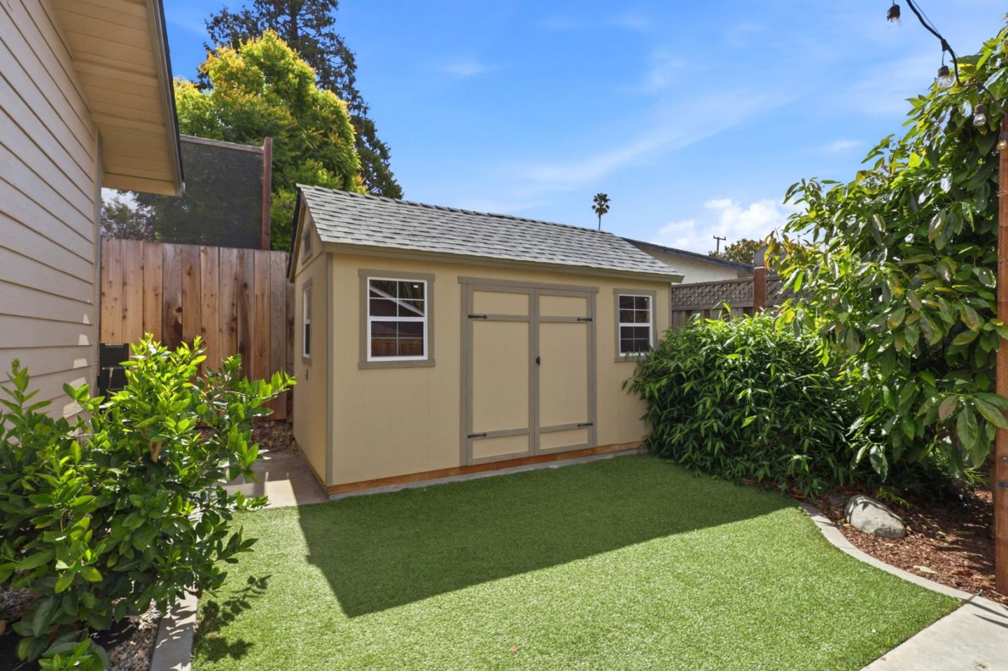 3239 Churnside Lane