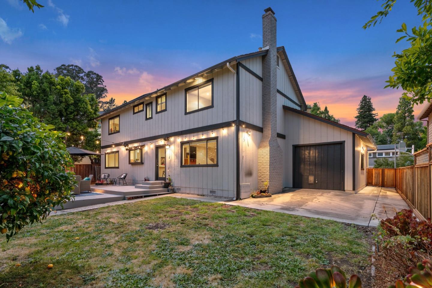 105 Quarry Lane