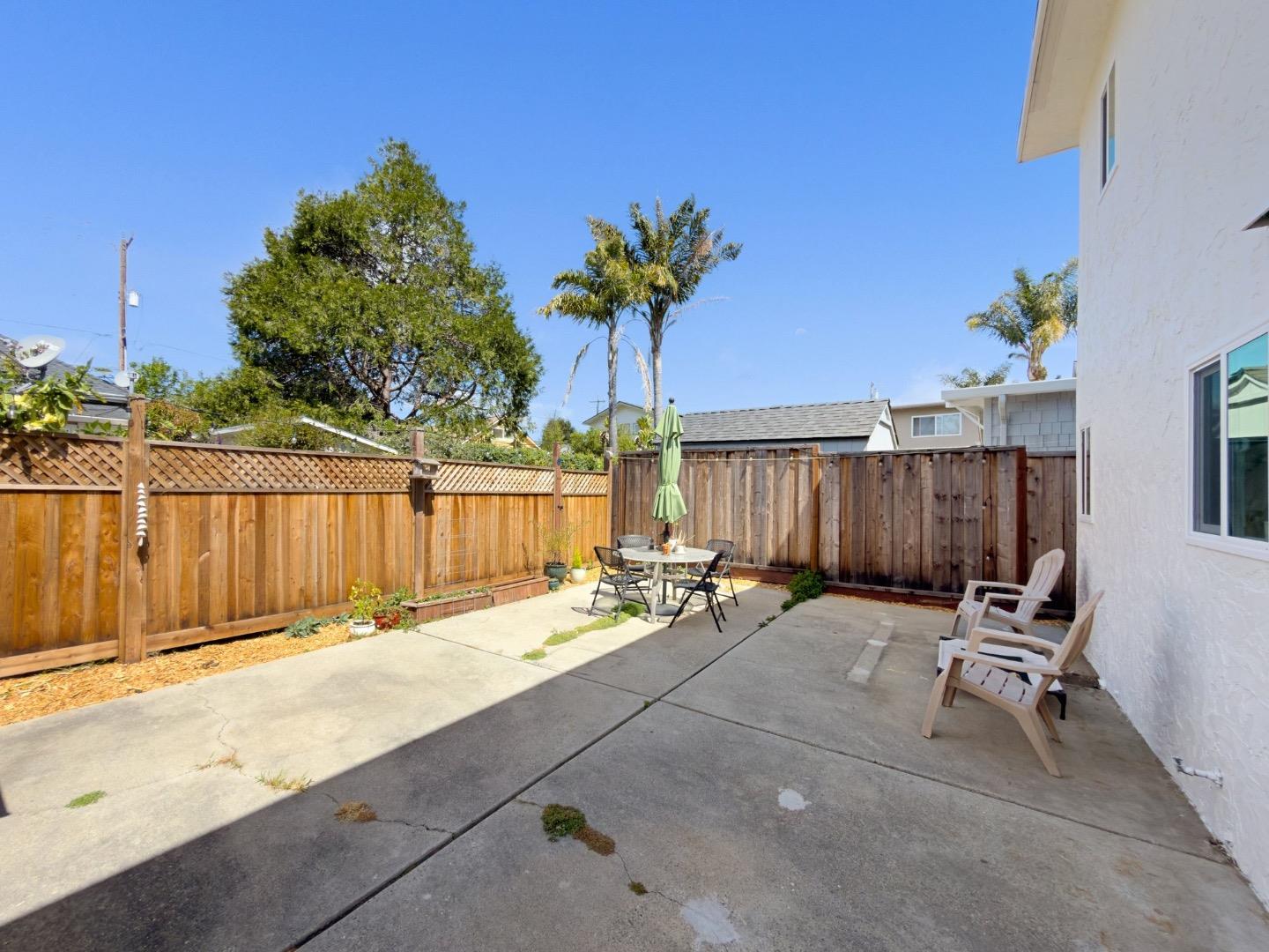 125 Mountain View AVE