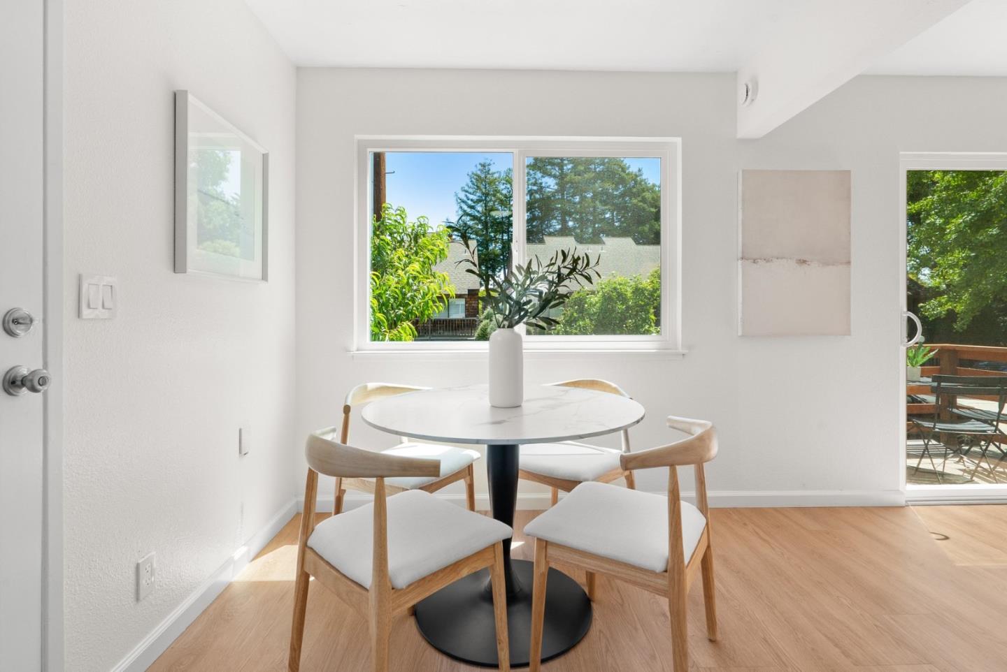 125 Mountain View AVE