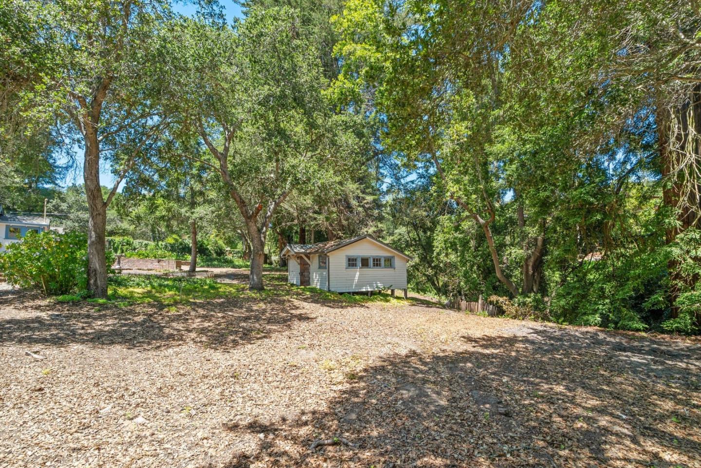 26 Pasatiempo Drive