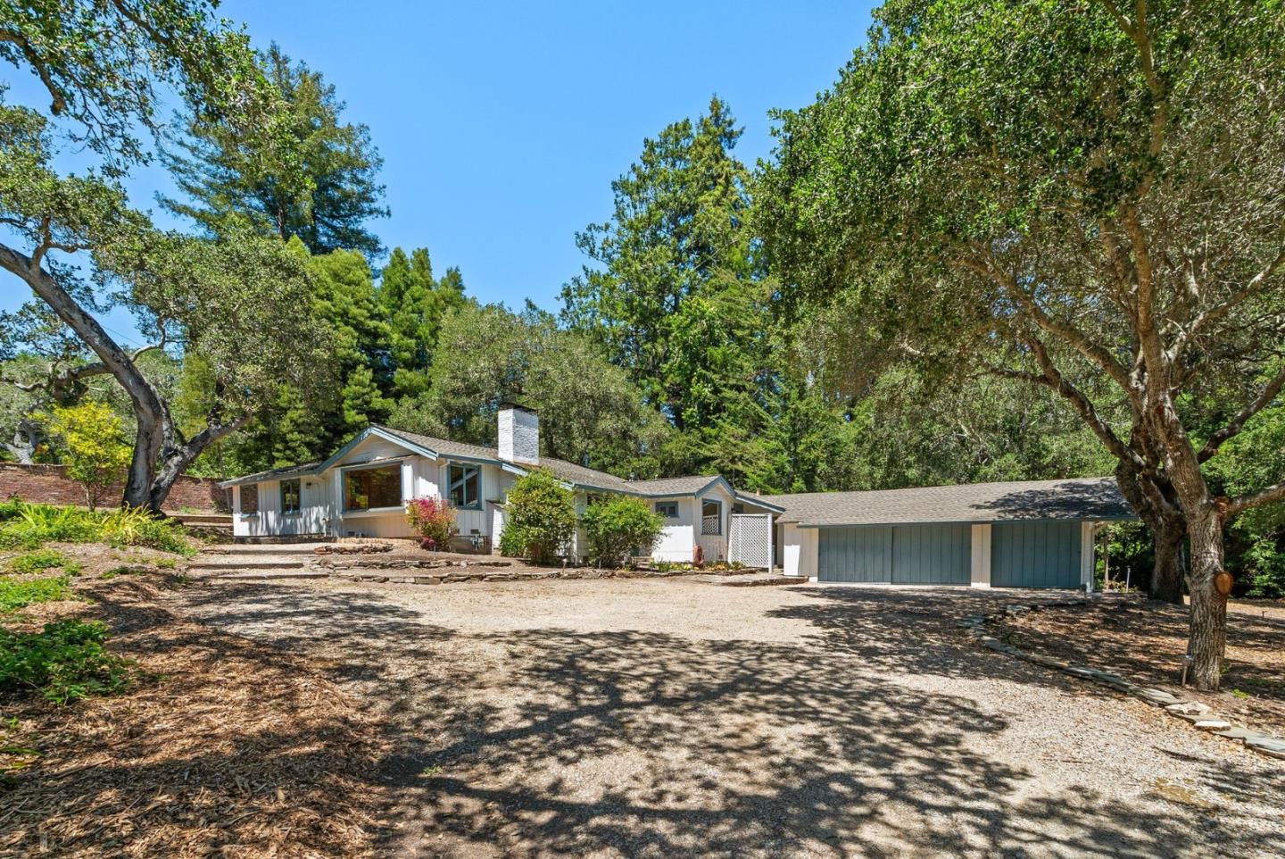 26 Pasatiempo Drive