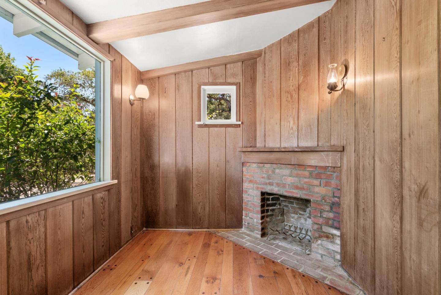 26 Pasatiempo Drive