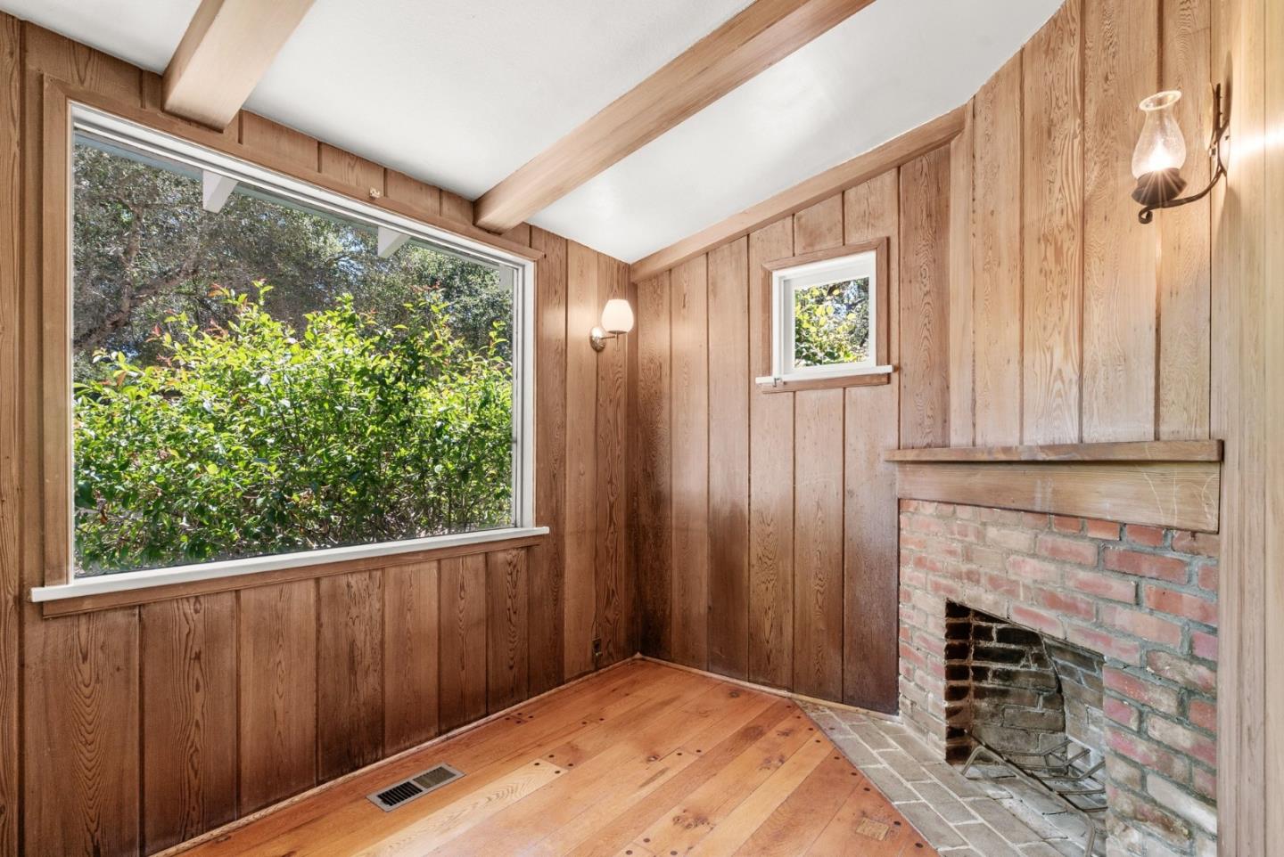 26 Pasatiempo Drive