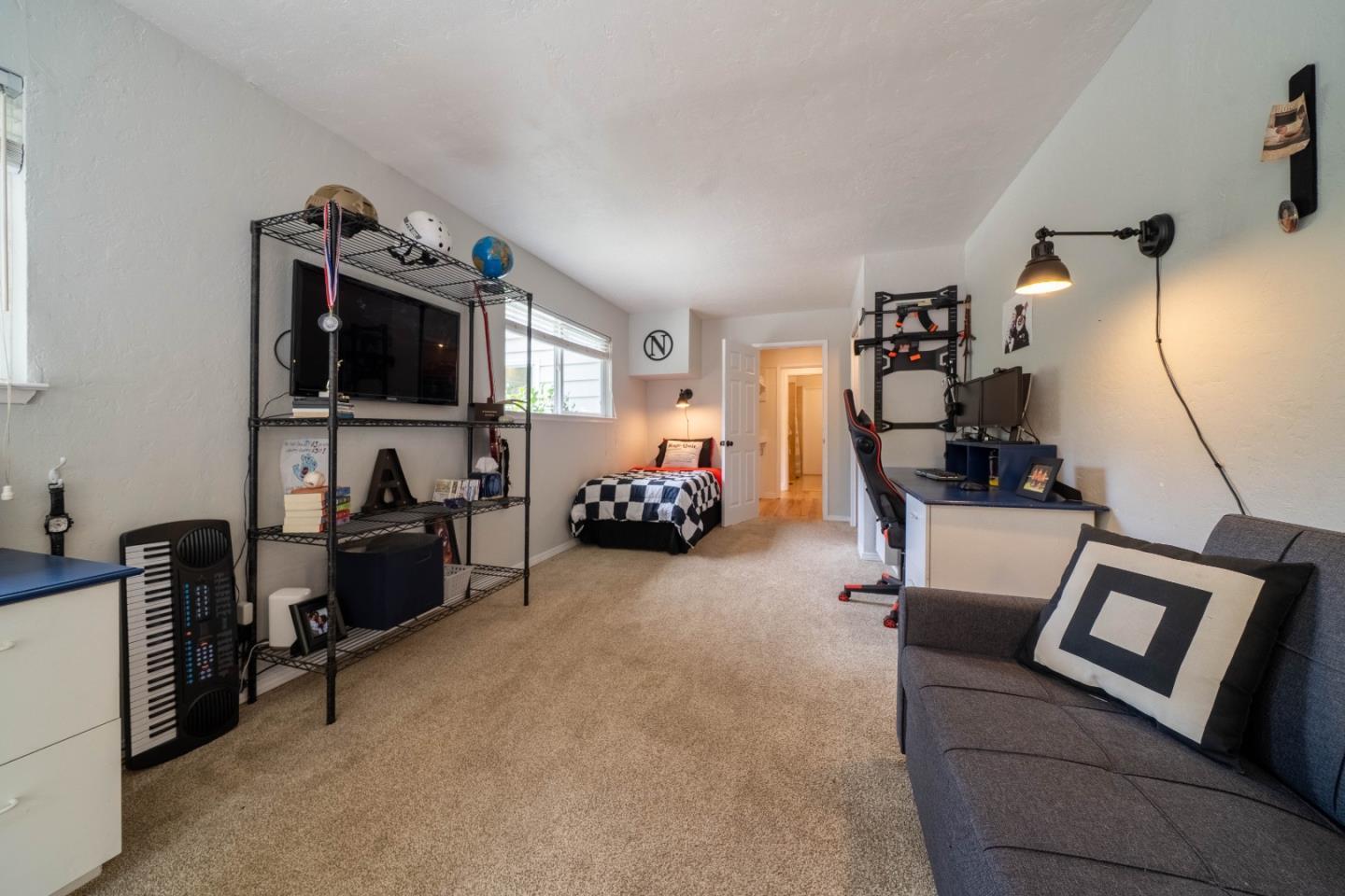 423 Nelson Rd.