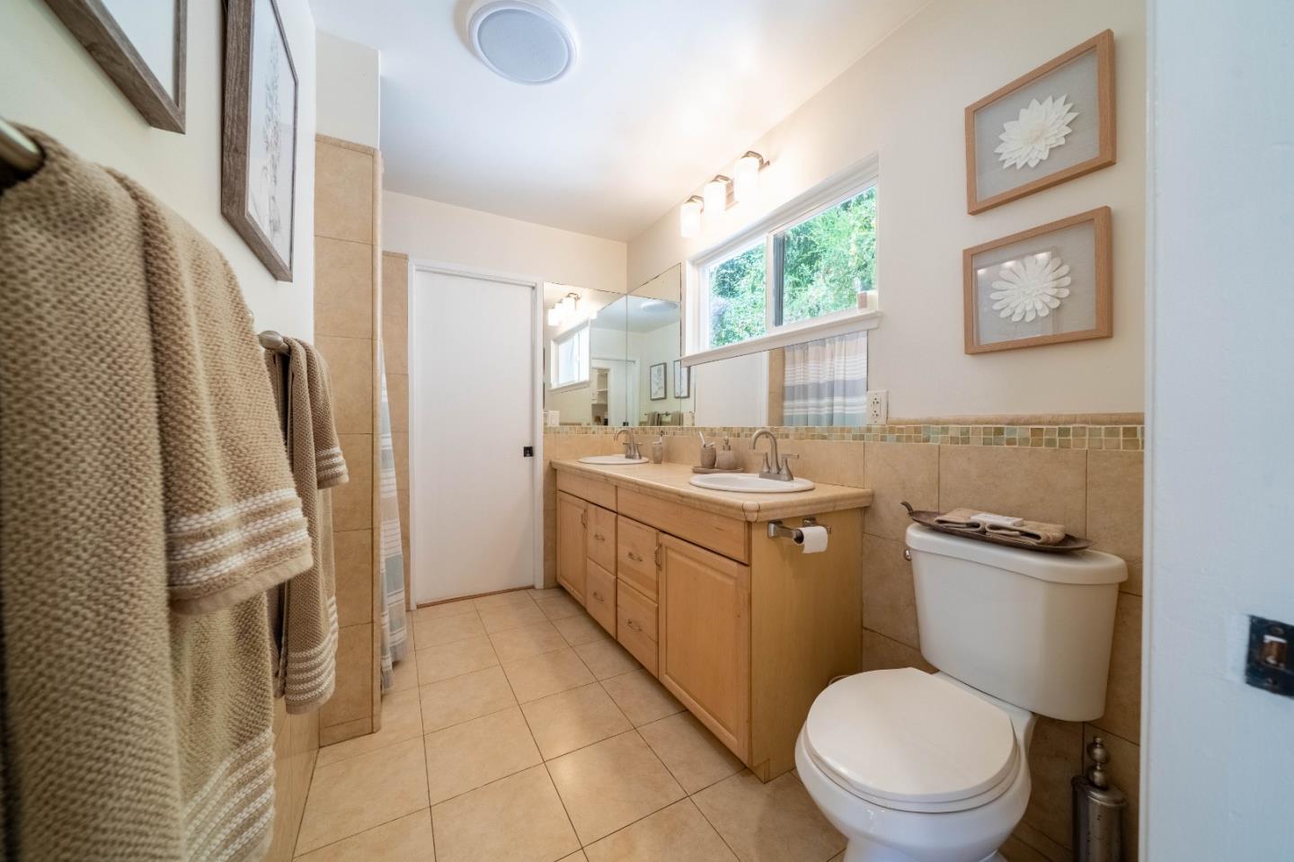 423 Nelson Rd.