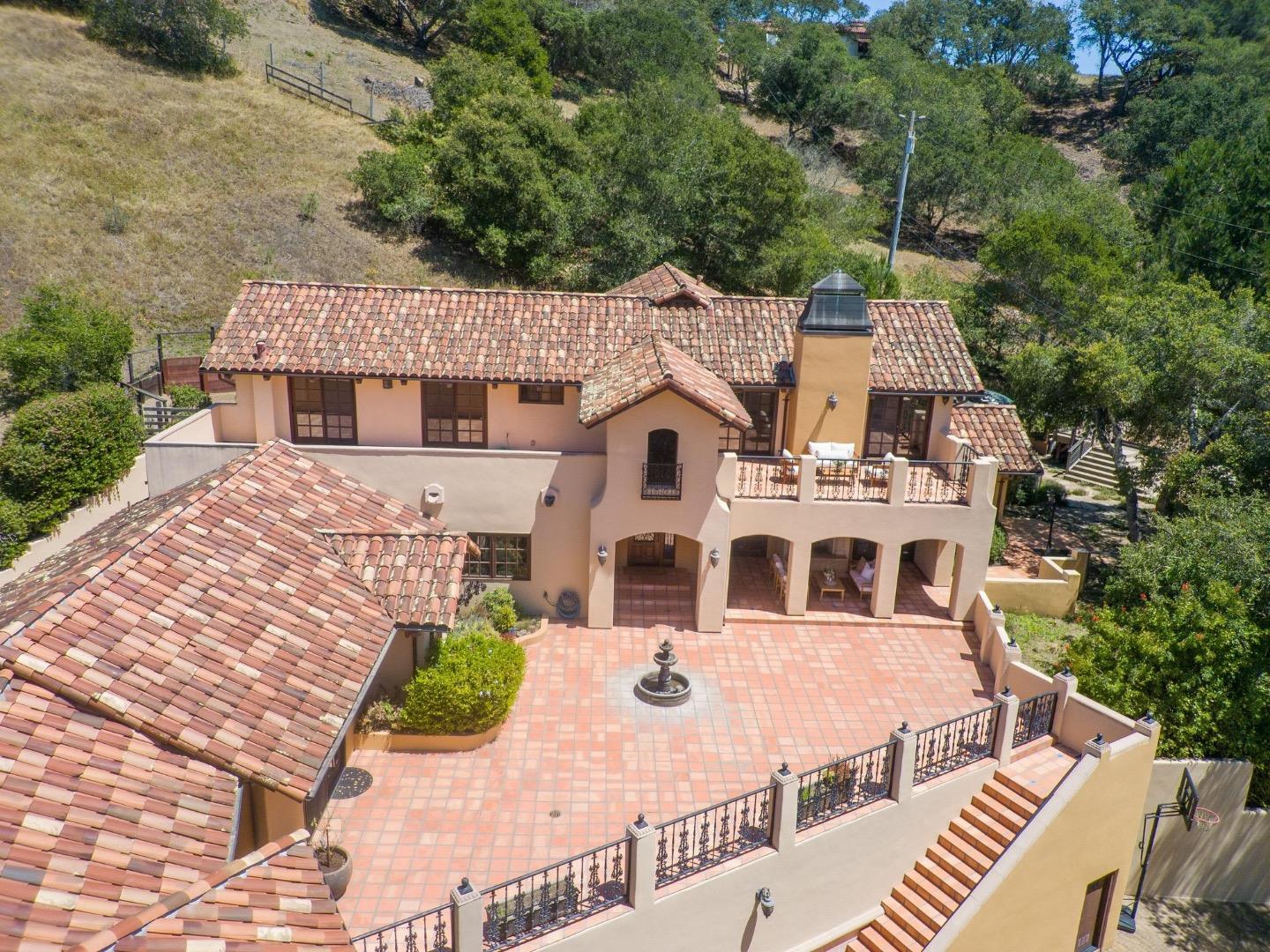 2240 N Rodeo Gulch RD