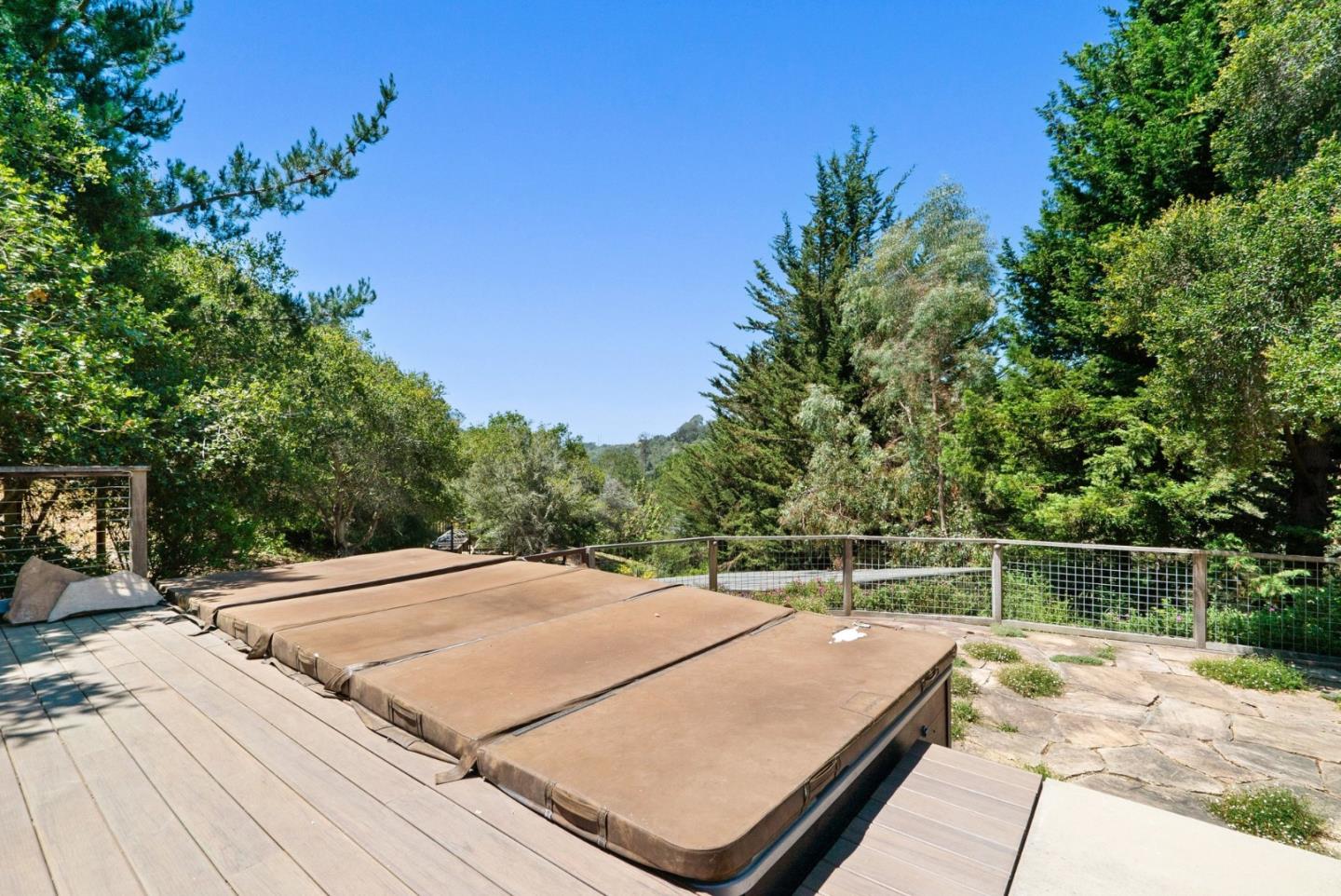 2240 N Rodeo Gulch RD