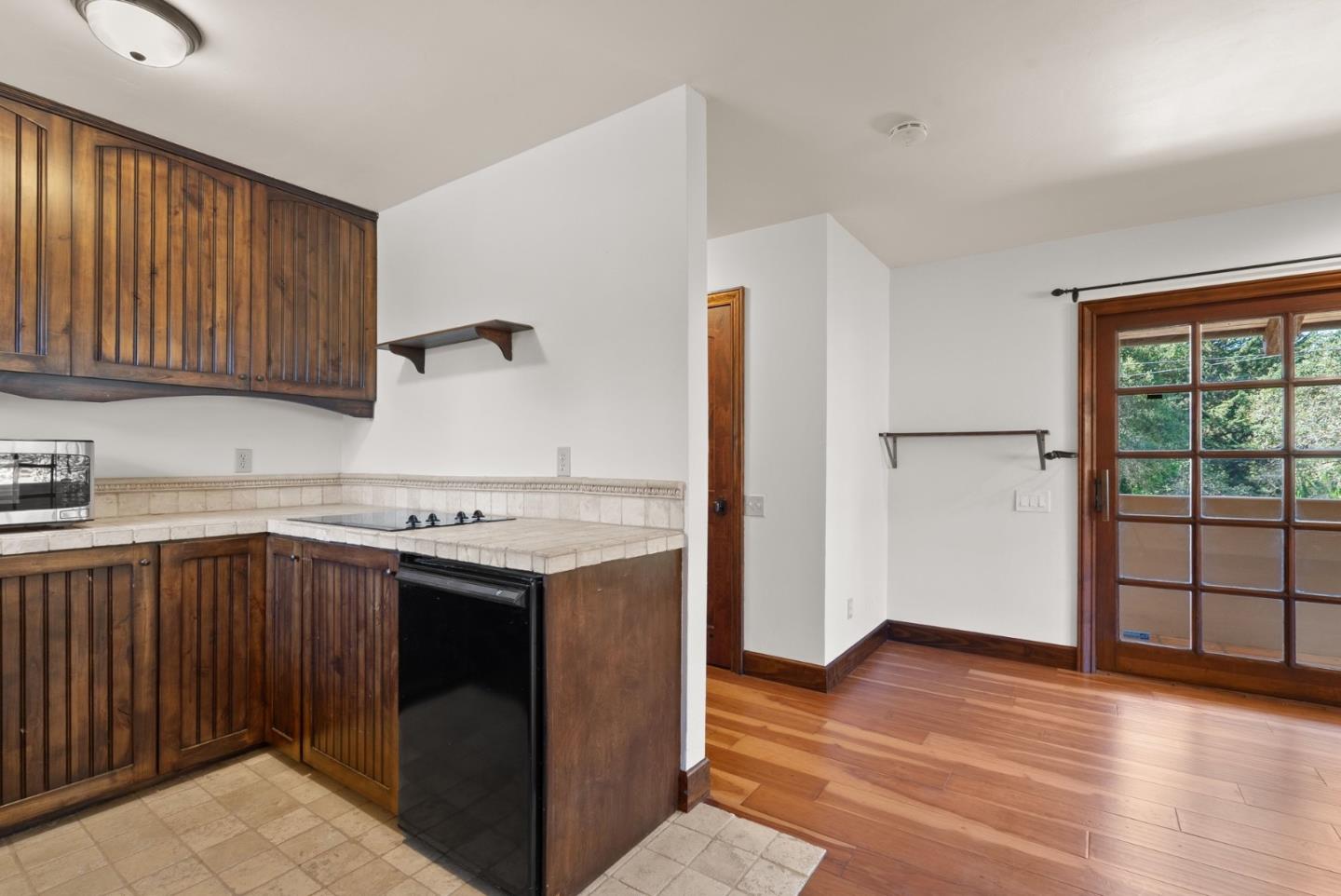 2240 N Rodeo Gulch RD