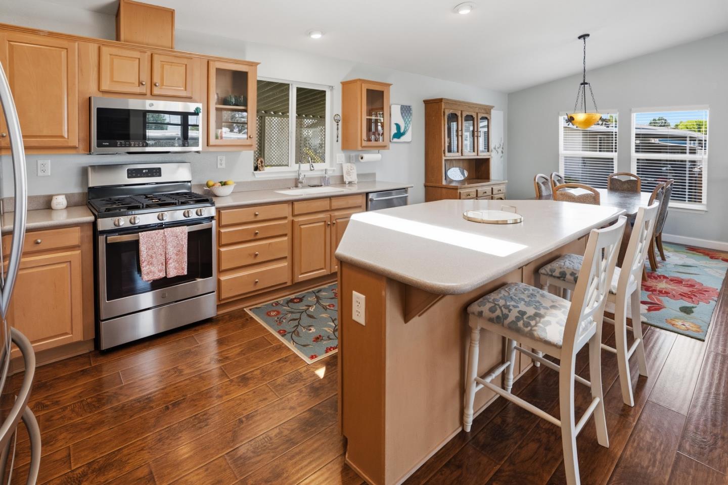 76 Leawood Drive Unit: 76