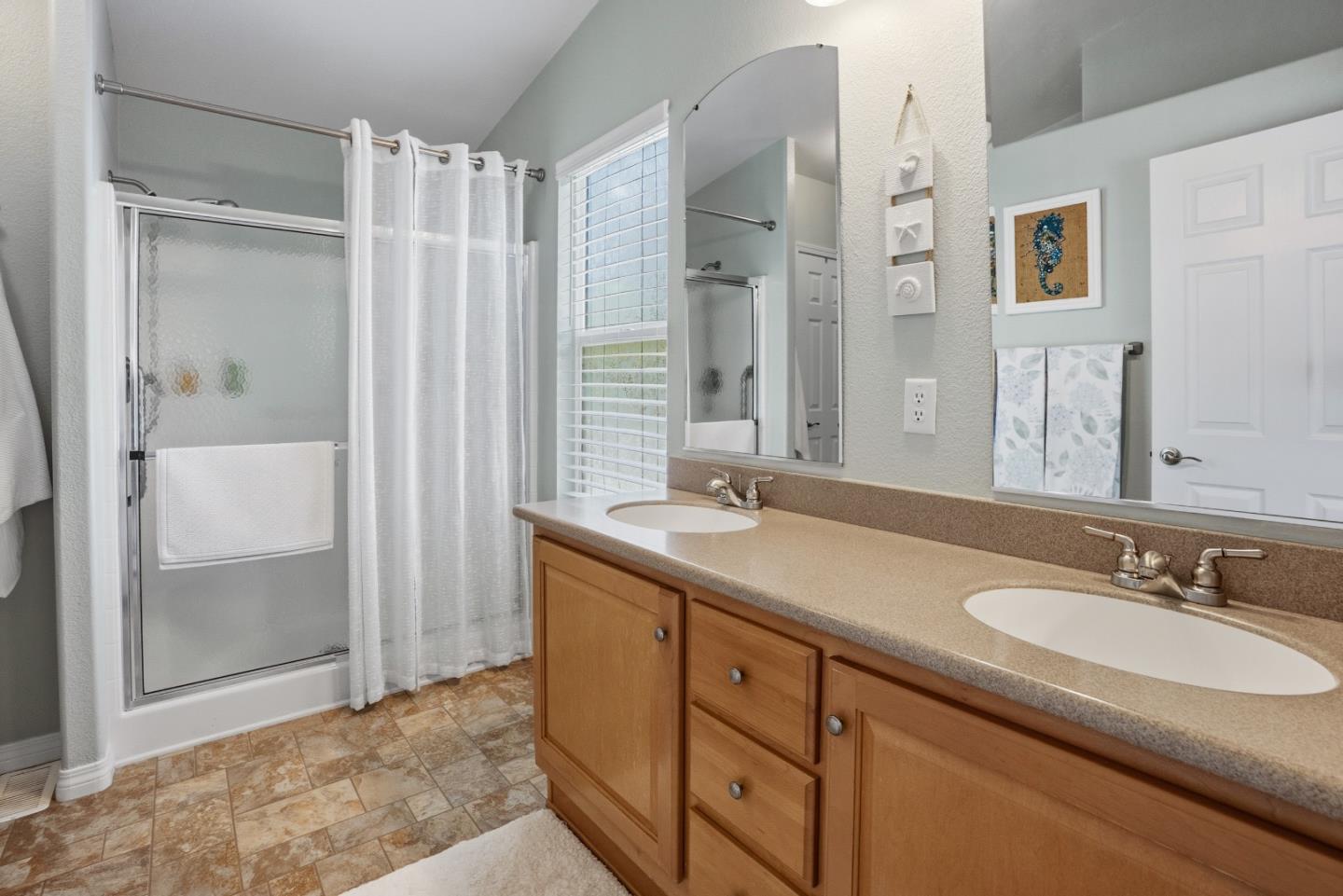 76 Leawood Drive Unit: 76