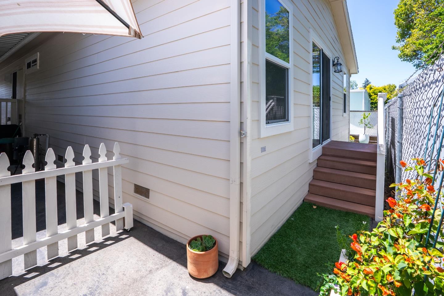 76 Leawood Drive Unit: 76