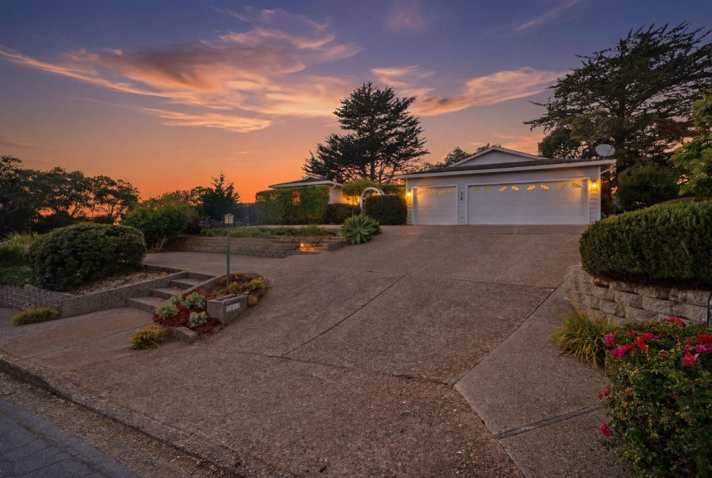 9345 Holly Oak WAY
