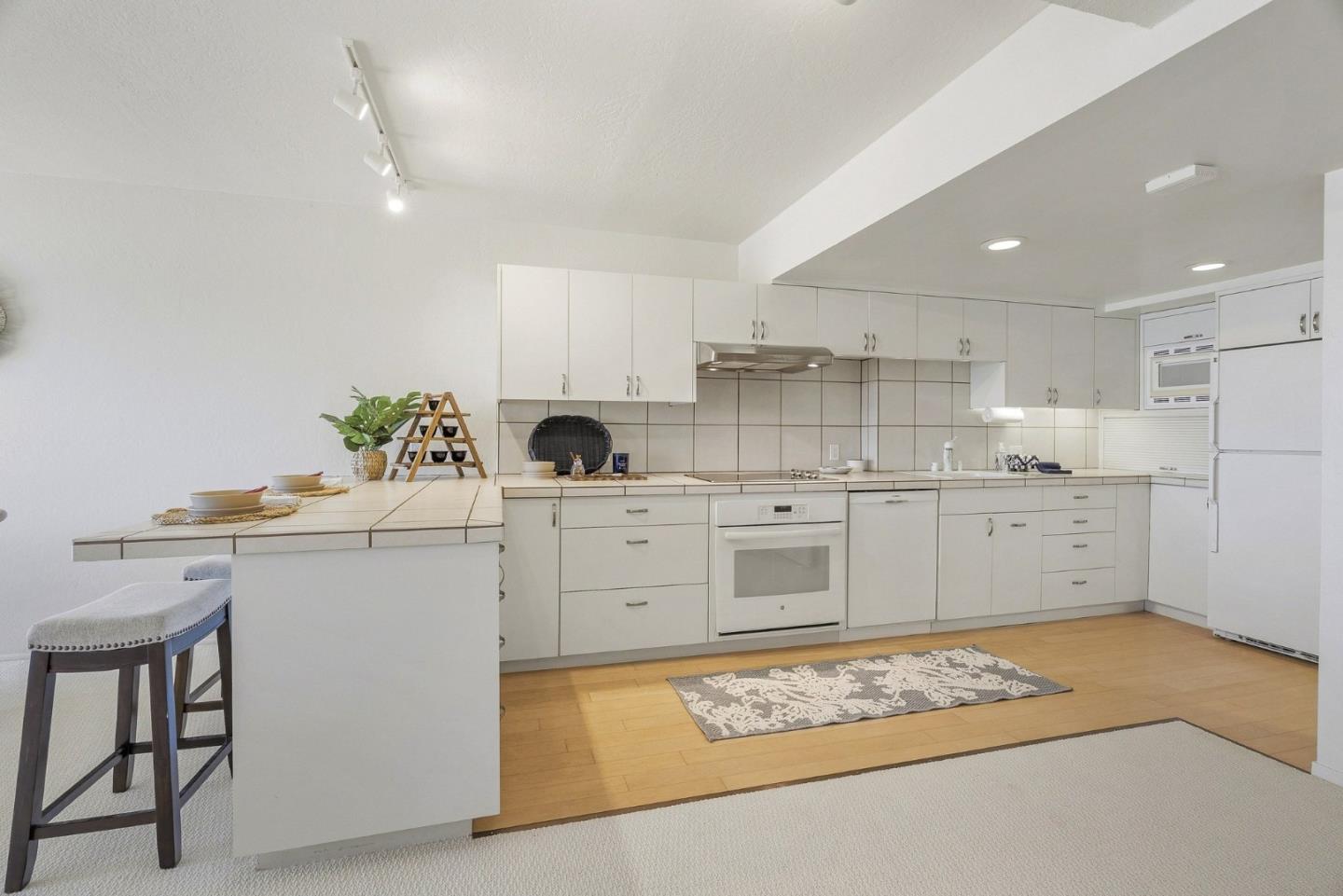 392 Oceanview Drive