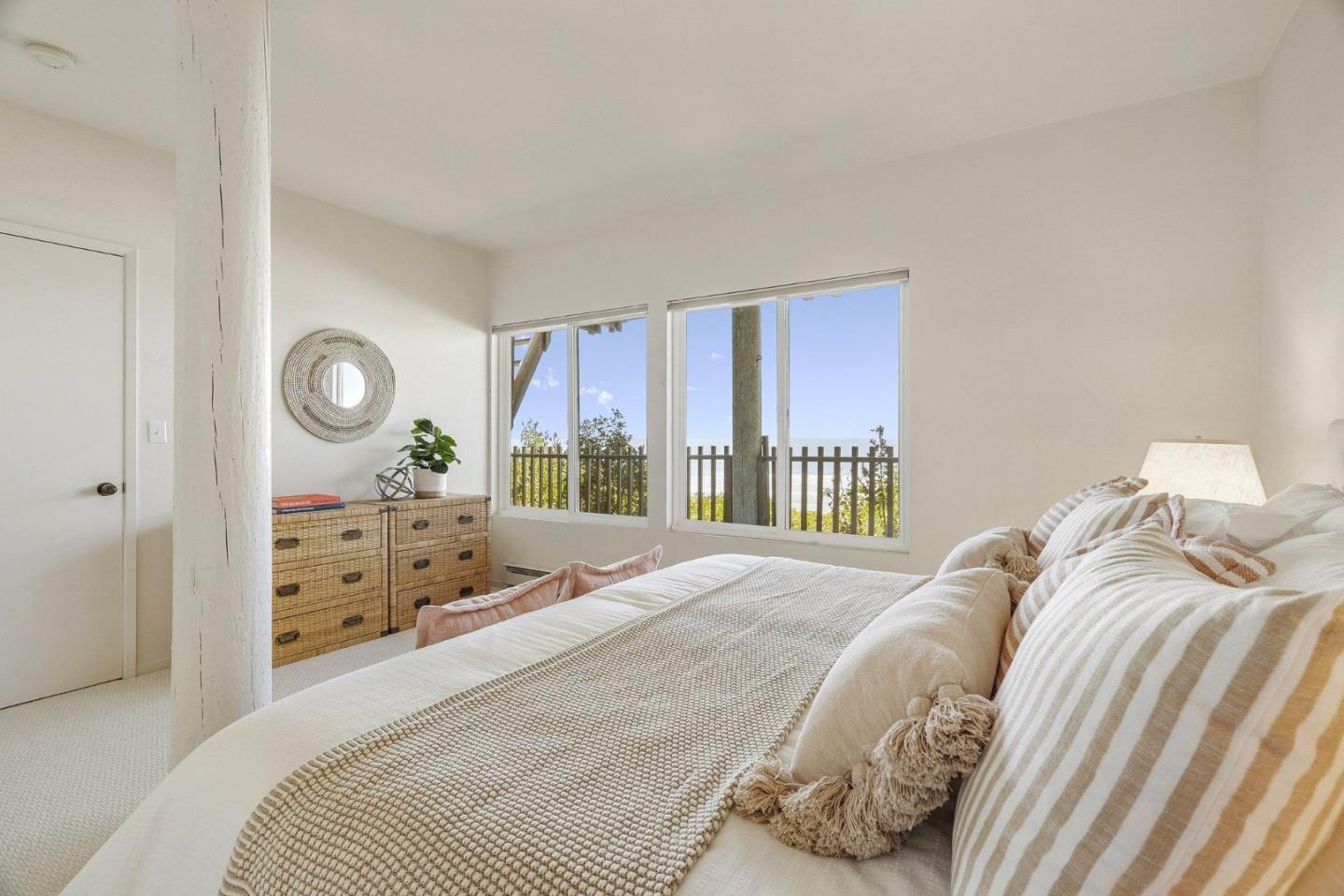 392 Oceanview Drive