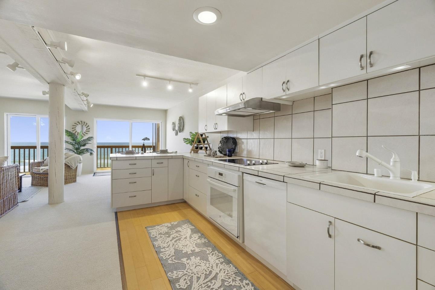 392 Oceanview Drive