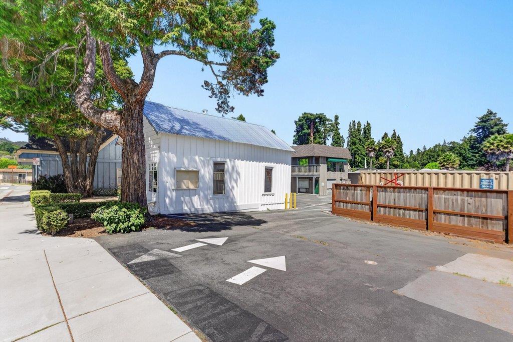 408 Trout Gulch RD