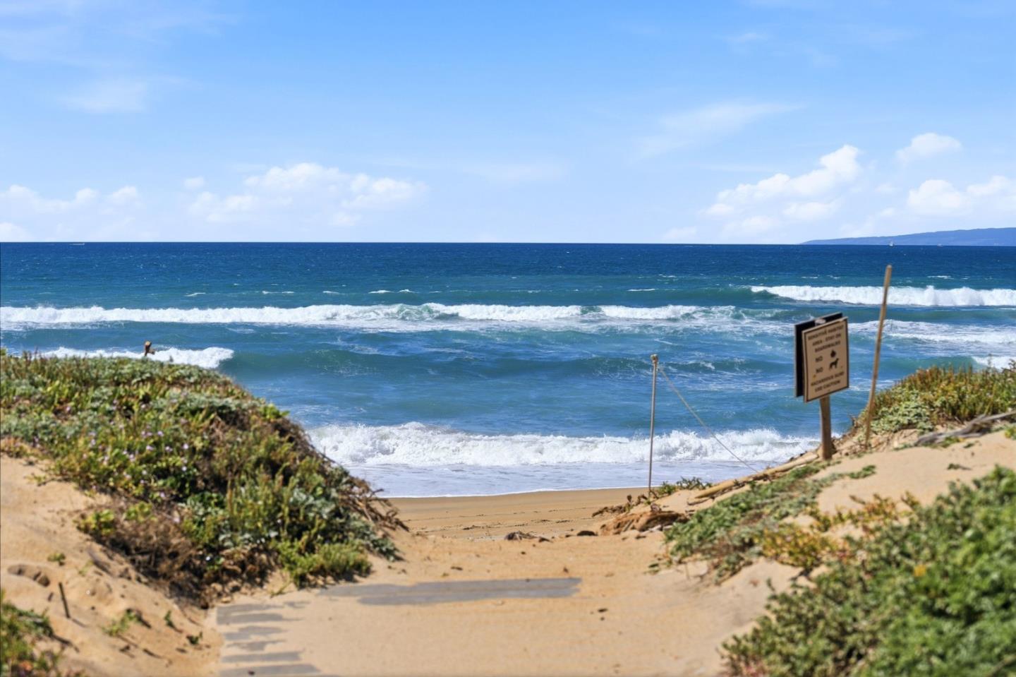284 Monterey Dunes WAY