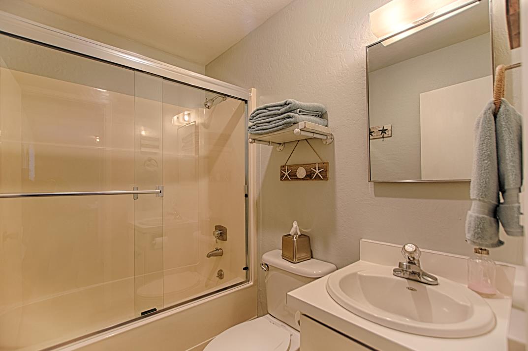 101 Shell DR 172