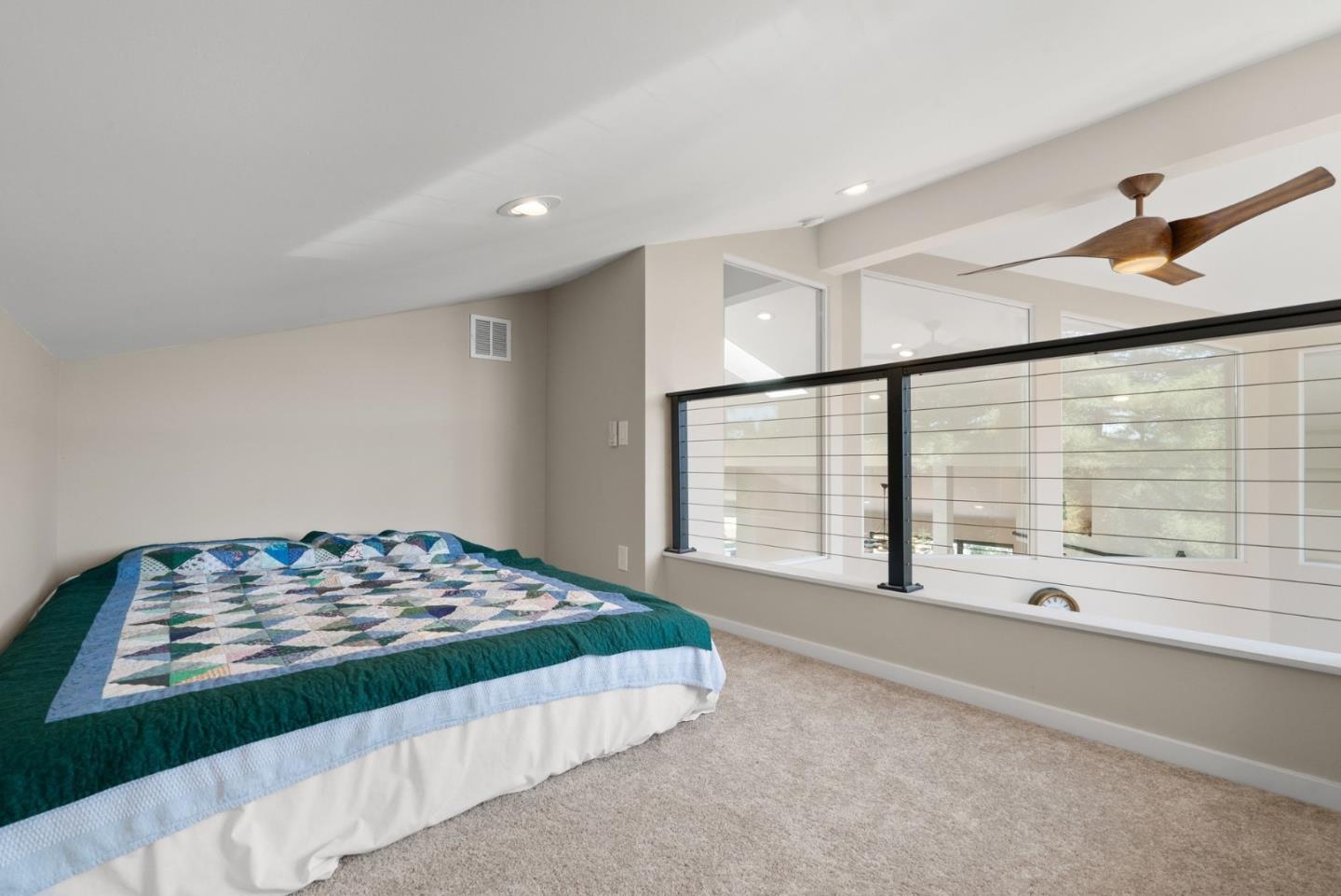 21 Kite Hill RD