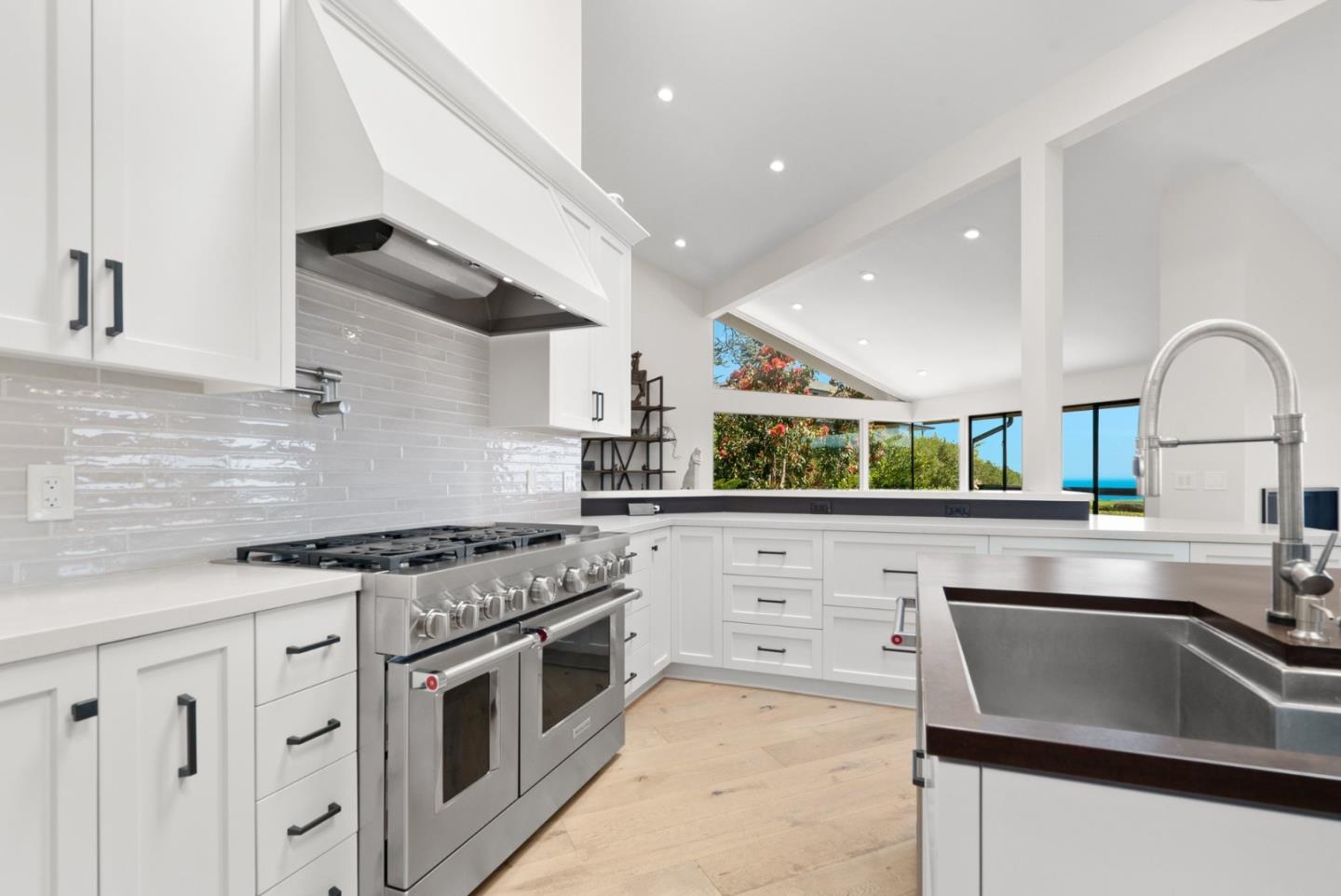 21 Kite Hill RD