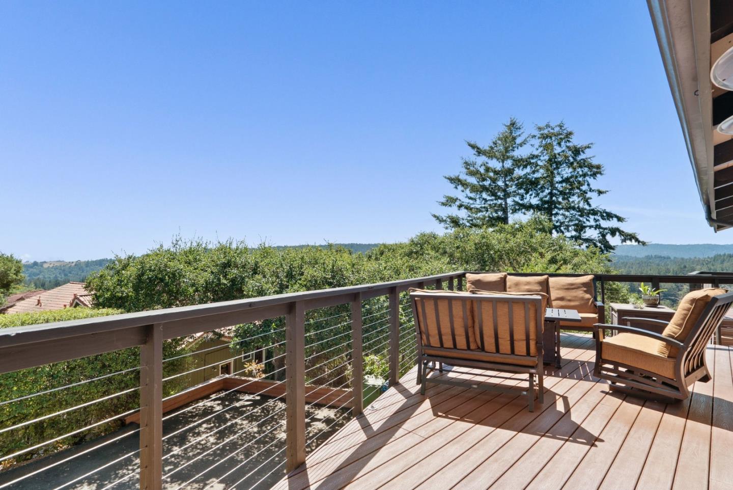 21 Kite Hill RD