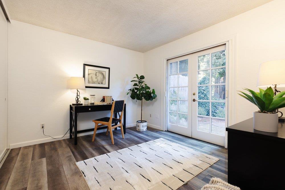 302 Coronado DR