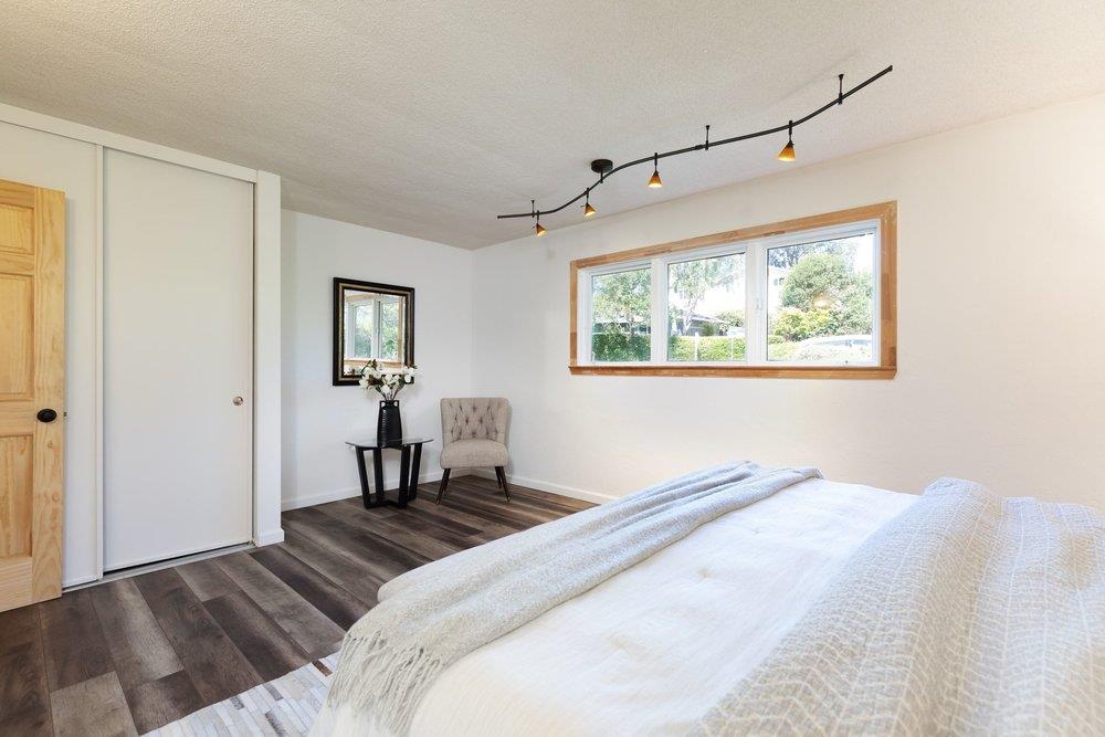 302 Coronado DR