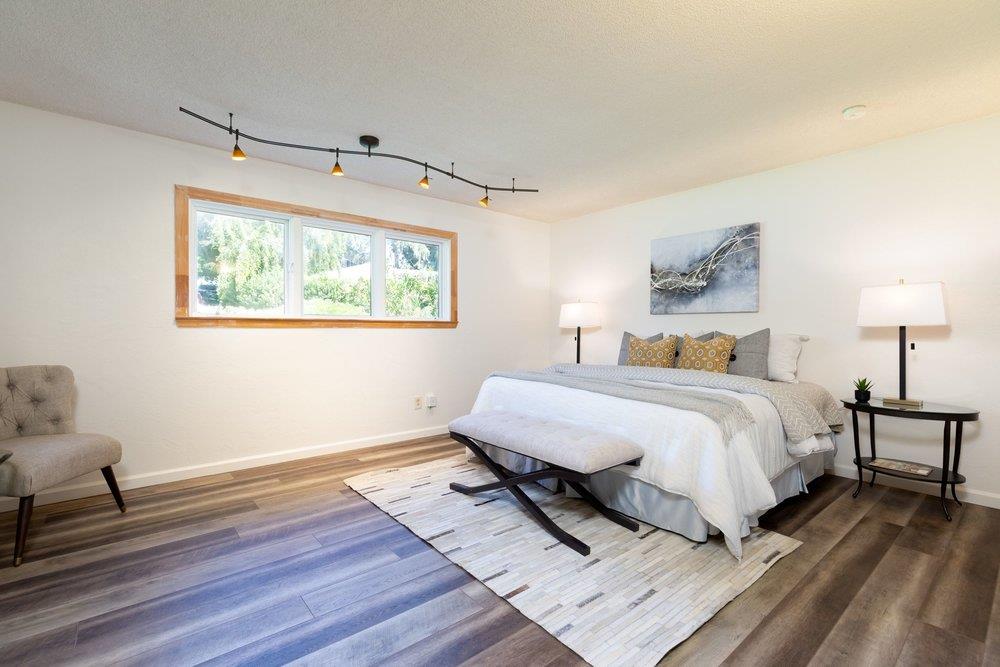 302 Coronado DR