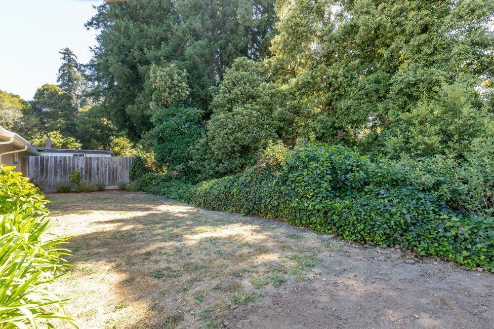 302 Coronado DR