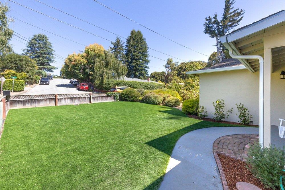 302 Coronado DR