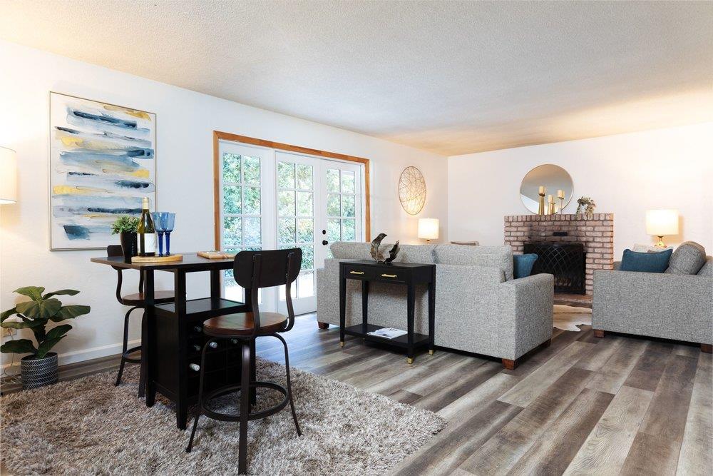 302 Coronado DR