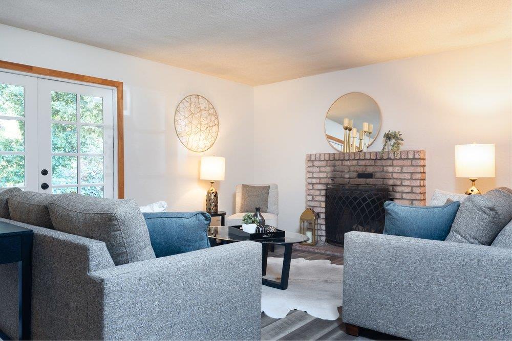 302 Coronado DR