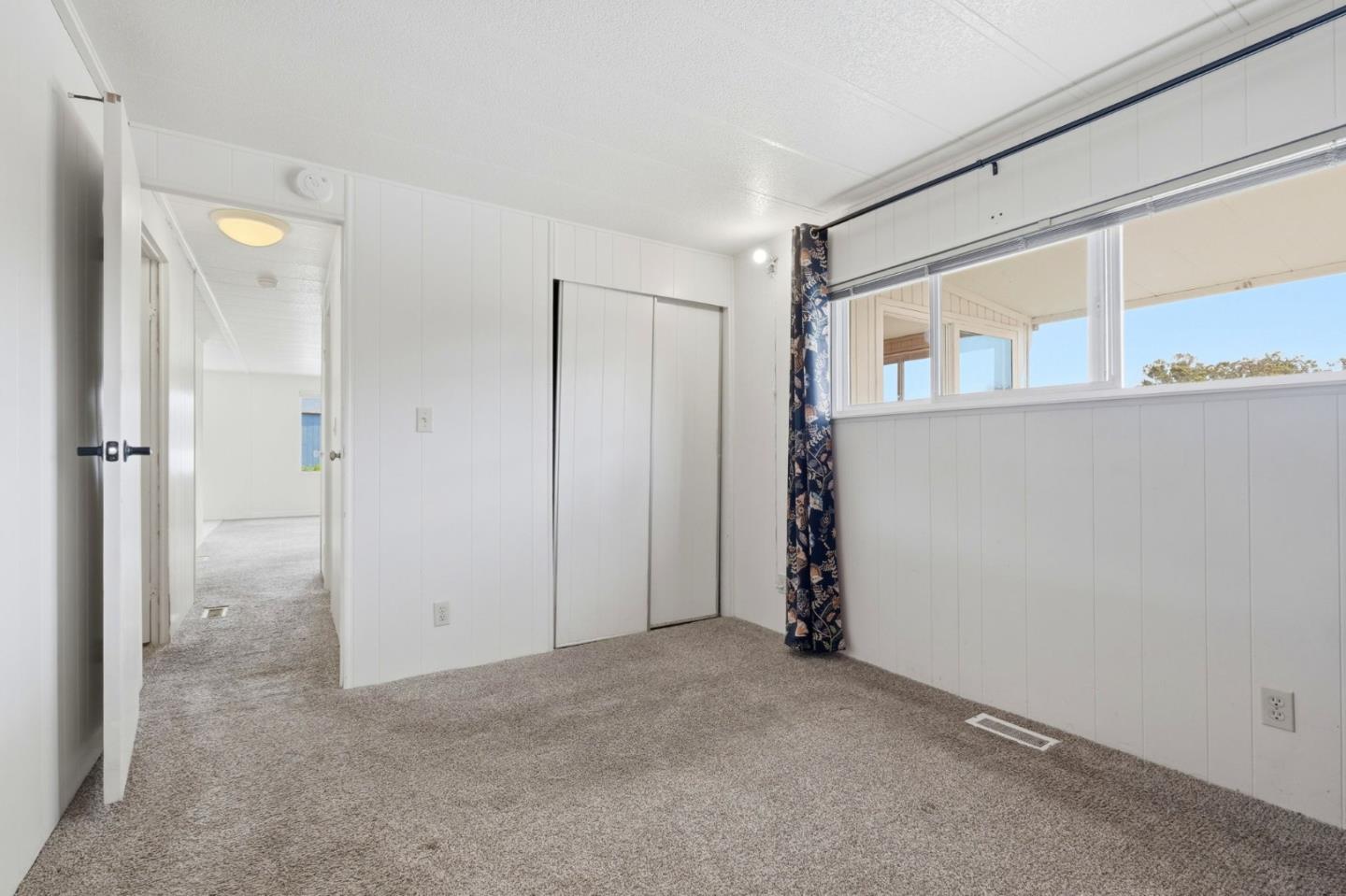 2395 Delaware Avenue 122