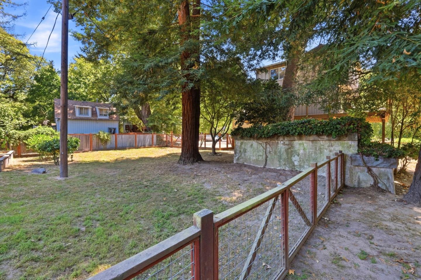 322 River RD