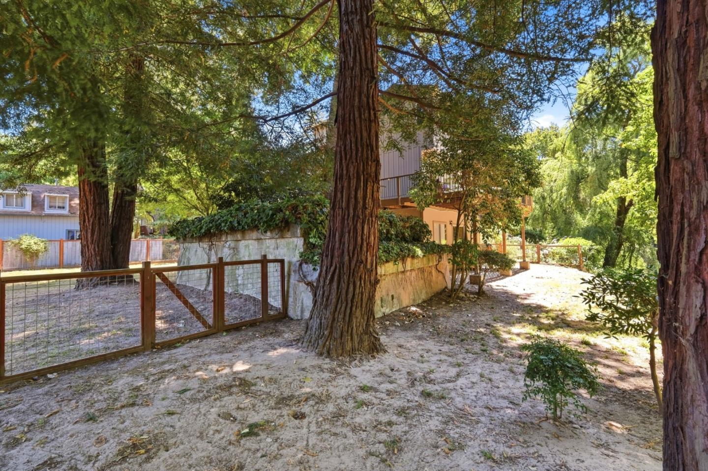 322 River RD