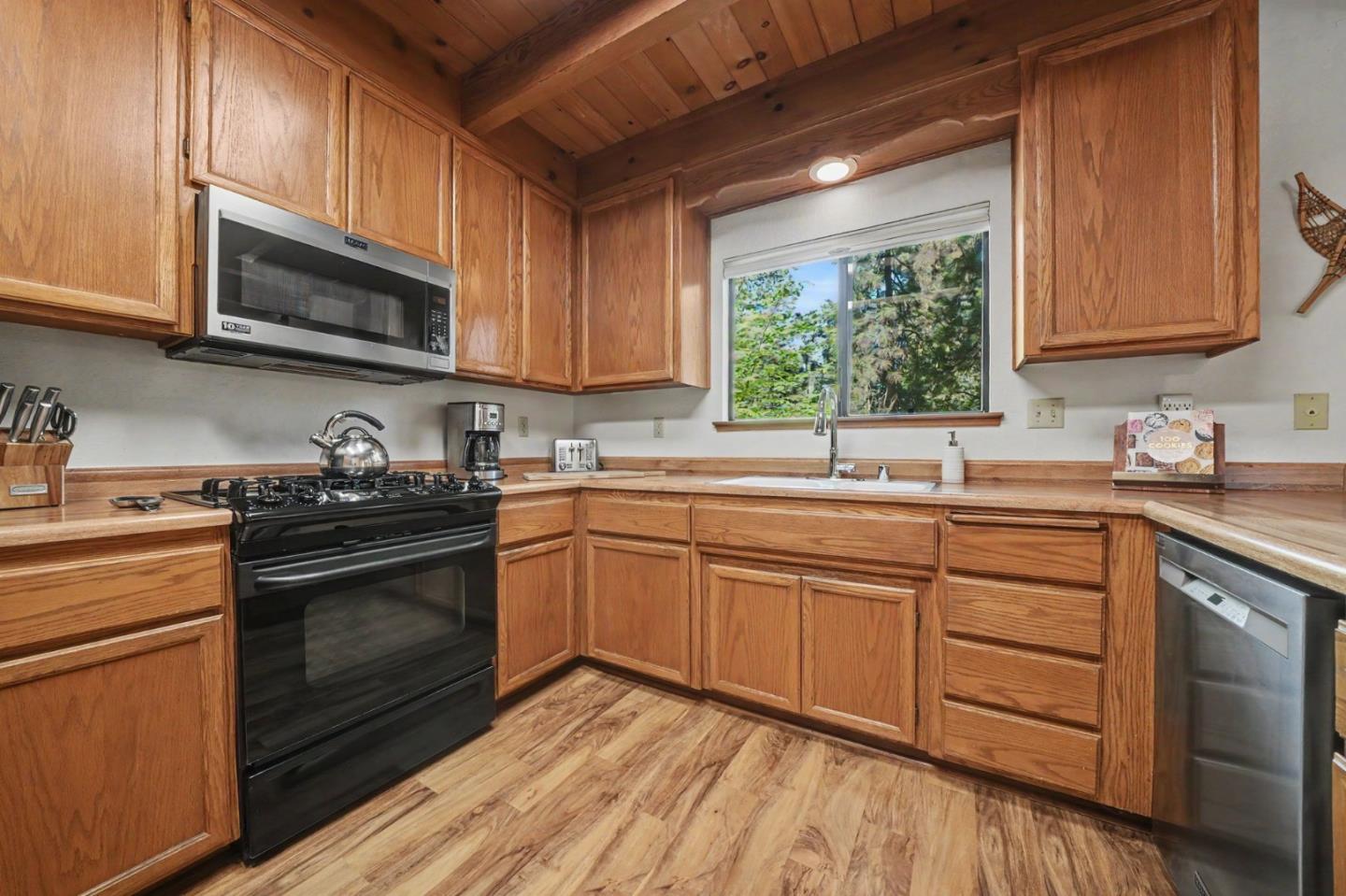 2350 Chaparral DR