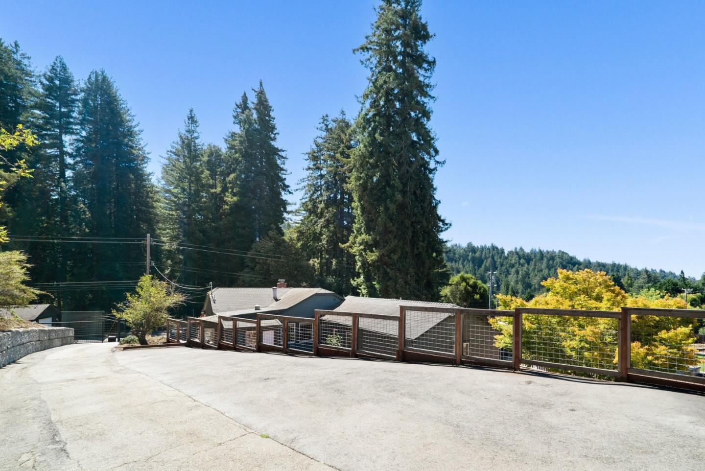 7337 Glen Haven RD