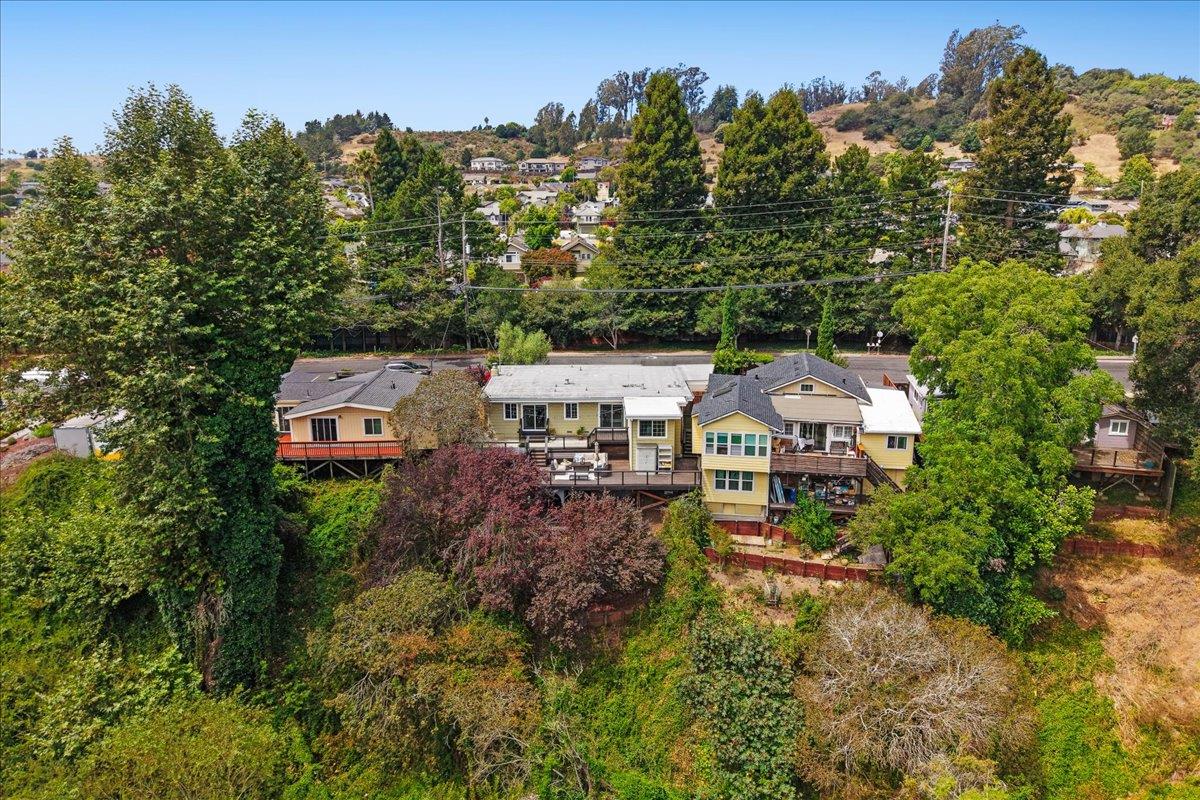 853 Old San Jose RD