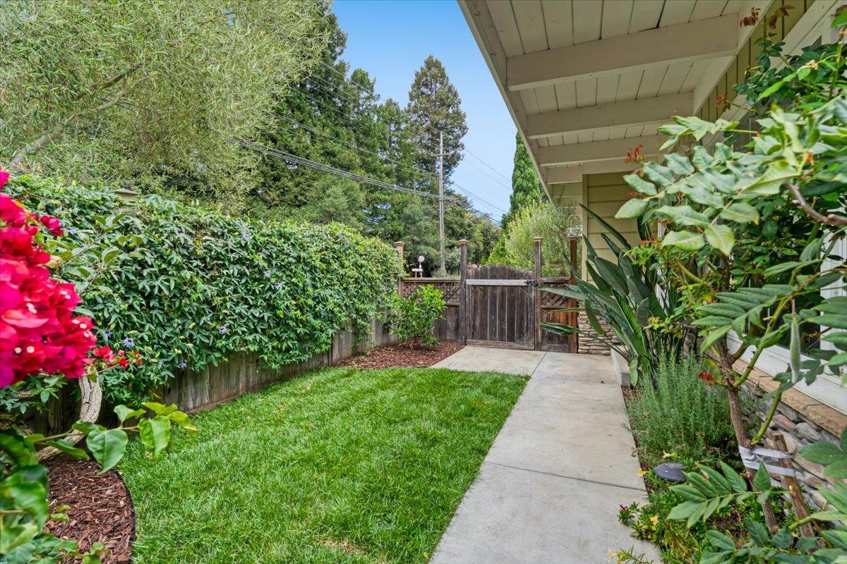 853 Old San Jose RD