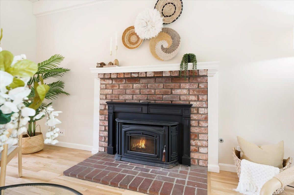 853 Old San Jose RD