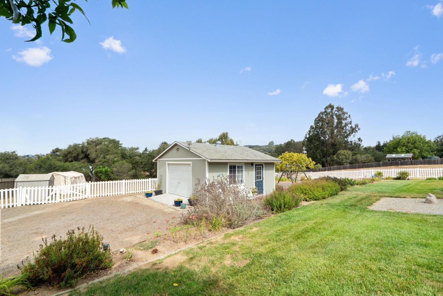 2443 San Juan RD