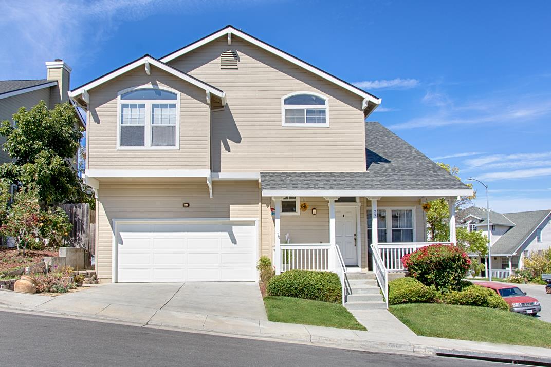 73 Firethorne WAY