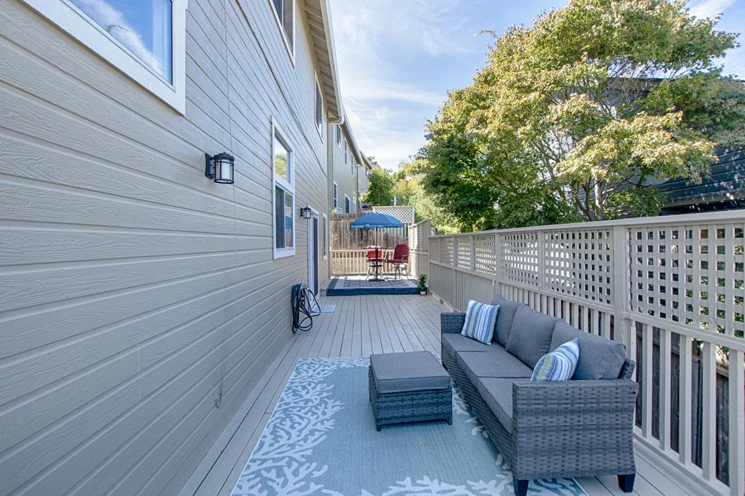 73 Firethorne WAY