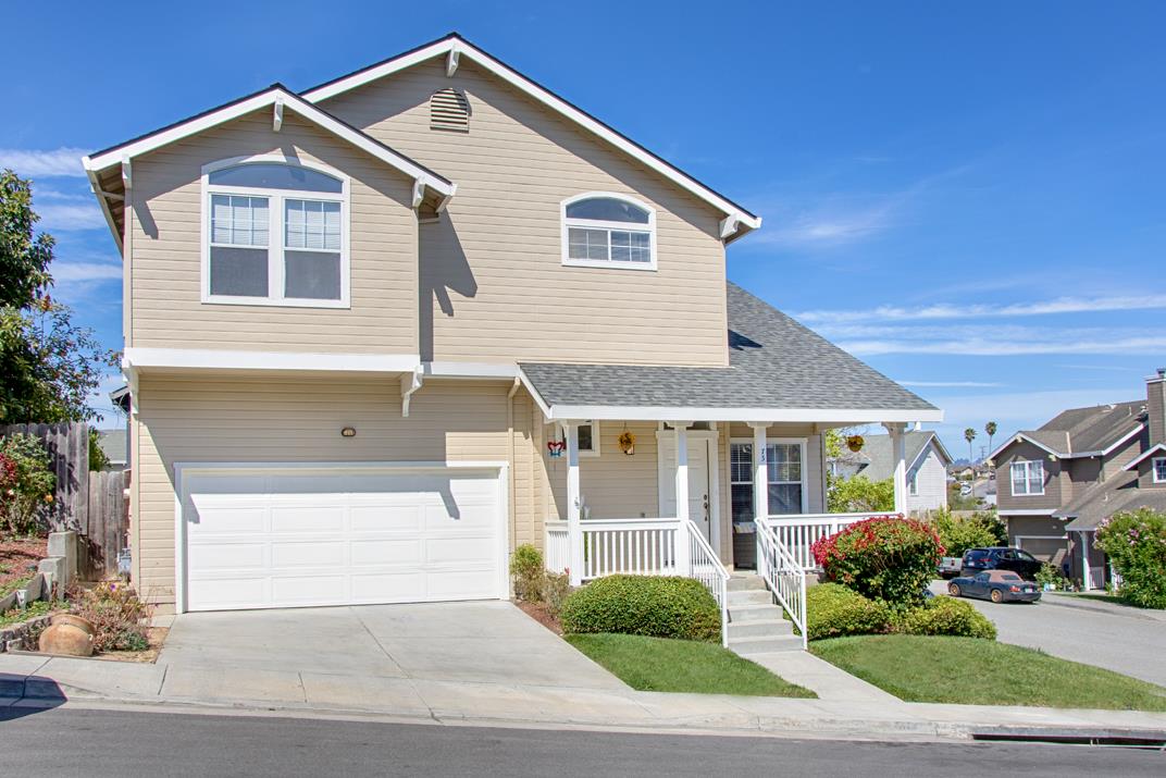 73 Firethorne WAY