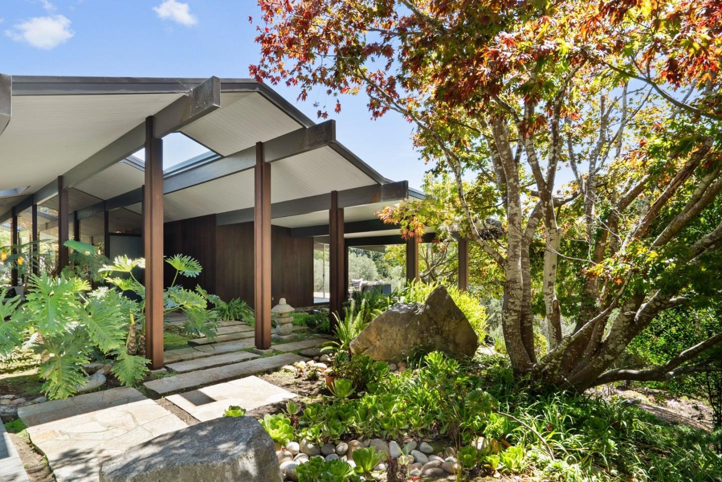 81 Pasatiempo DR